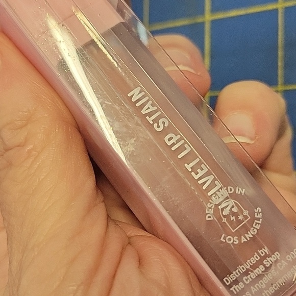 Hello Kitty Lip Sugar Kiss Gloss 8g NIP - Picture 3 of 3